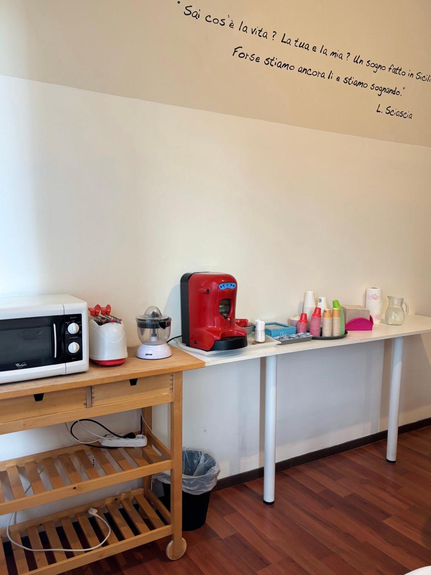 Castelnuovo Rooms #Politeama 팔레르모 외부 사진